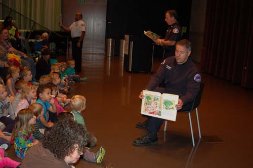 Seattle-Fire-storytime_2
